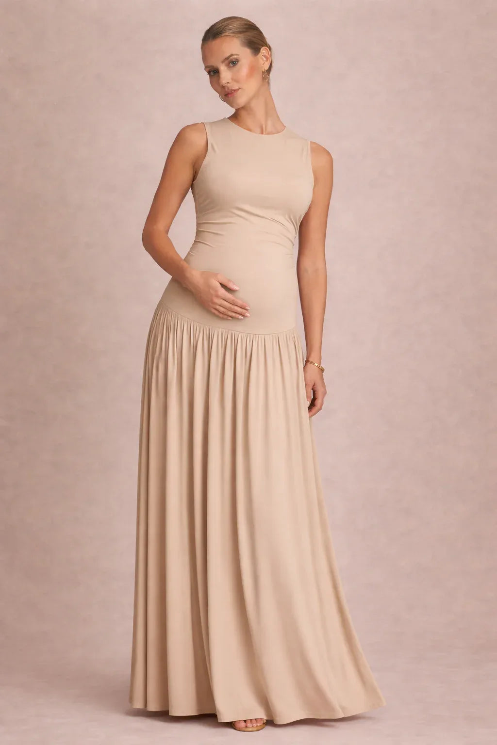 Maternity Maxi Dress – Sleeveless Round Neck Pleated Pregnancy Dress